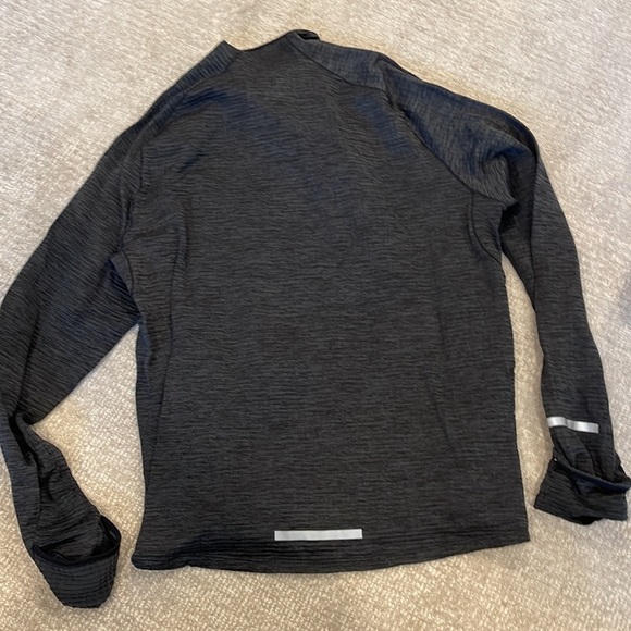 Nike dri fit running pull over - Picture 5 of 5